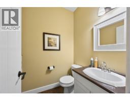 6058 Davis Road, Magna Bay, BC V0E1L0 Photo 33