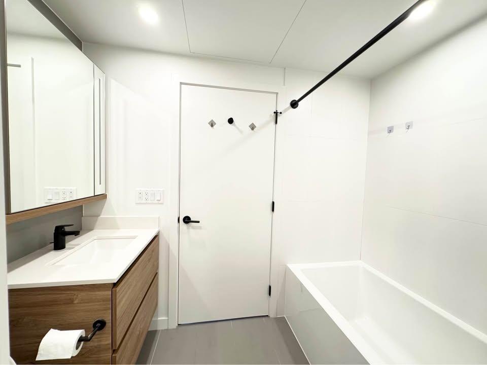 2 Bed, 1 Bath House for Rent in Surrey – 6XX 10448 UNIVERSITY DRIVE, Surrey – MLS# R3151877 - Image 10
