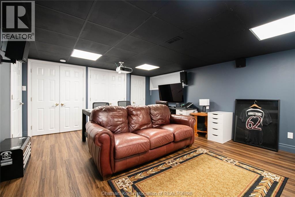 39 Chippewa DRIVE - Image 32