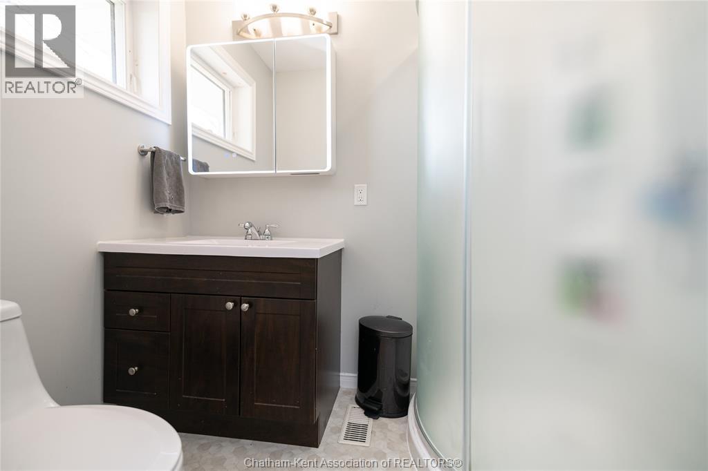 39 Chippewa DRIVE - 19