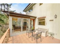 Dining room - 137 Forest Ridge Rd, Salt Spring, BC V8K1W4 Photo 6