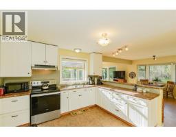 137 Forest Ridge Rd, Salt Spring, BC V8K1W4 Photo 21
