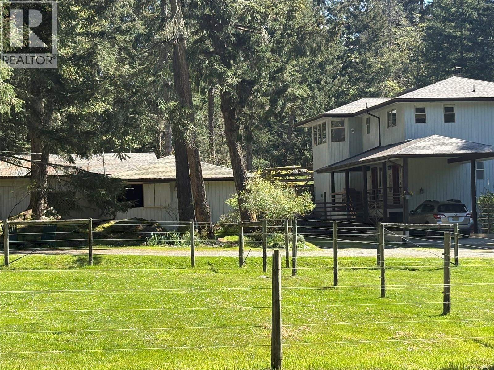 137 Forest Ridge Rd, Salt Spring