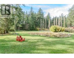 Kitchen - 137 Forest Ridge Rd, Salt Spring, BC V8K1W4 Photo 12