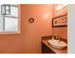137 Forest Ridge Rd, Salt Spring, BC V8K1W4 Photo 37
