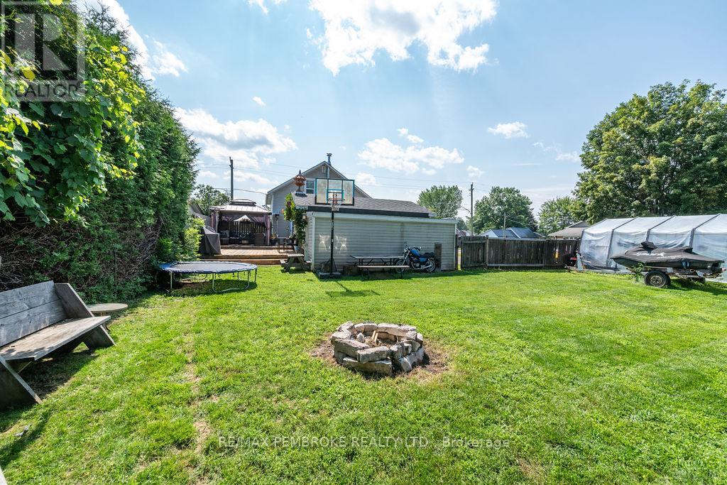 617 THIRD AVENUE S - 42