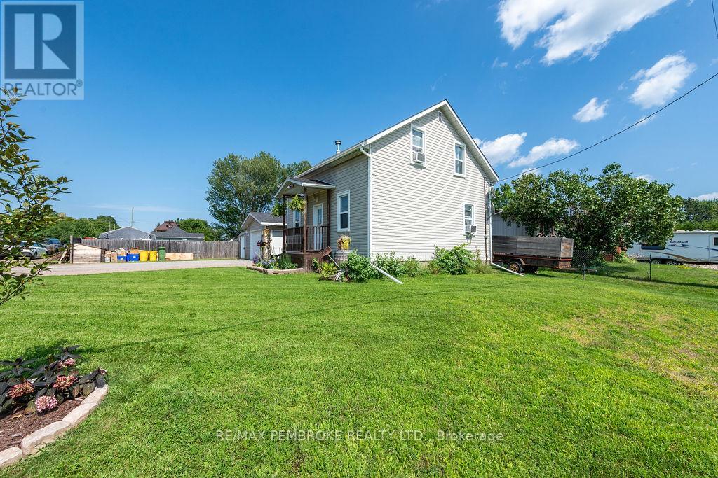 617 THIRD AVENUE S - 5