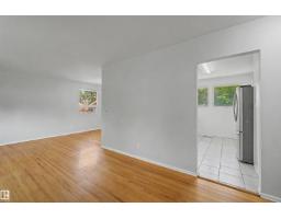 Bedroom 2 - 8215 149 Street Nw, Edmonton, AB T5R1B1 Photo 6