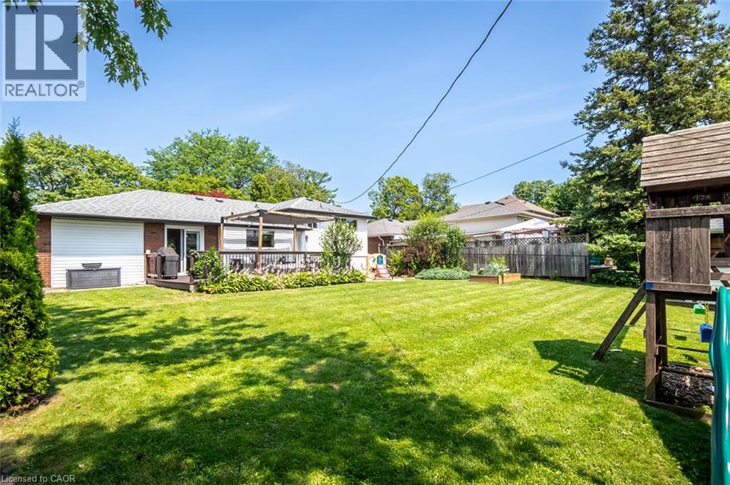5410 CLIVE Crescent - Image 37
