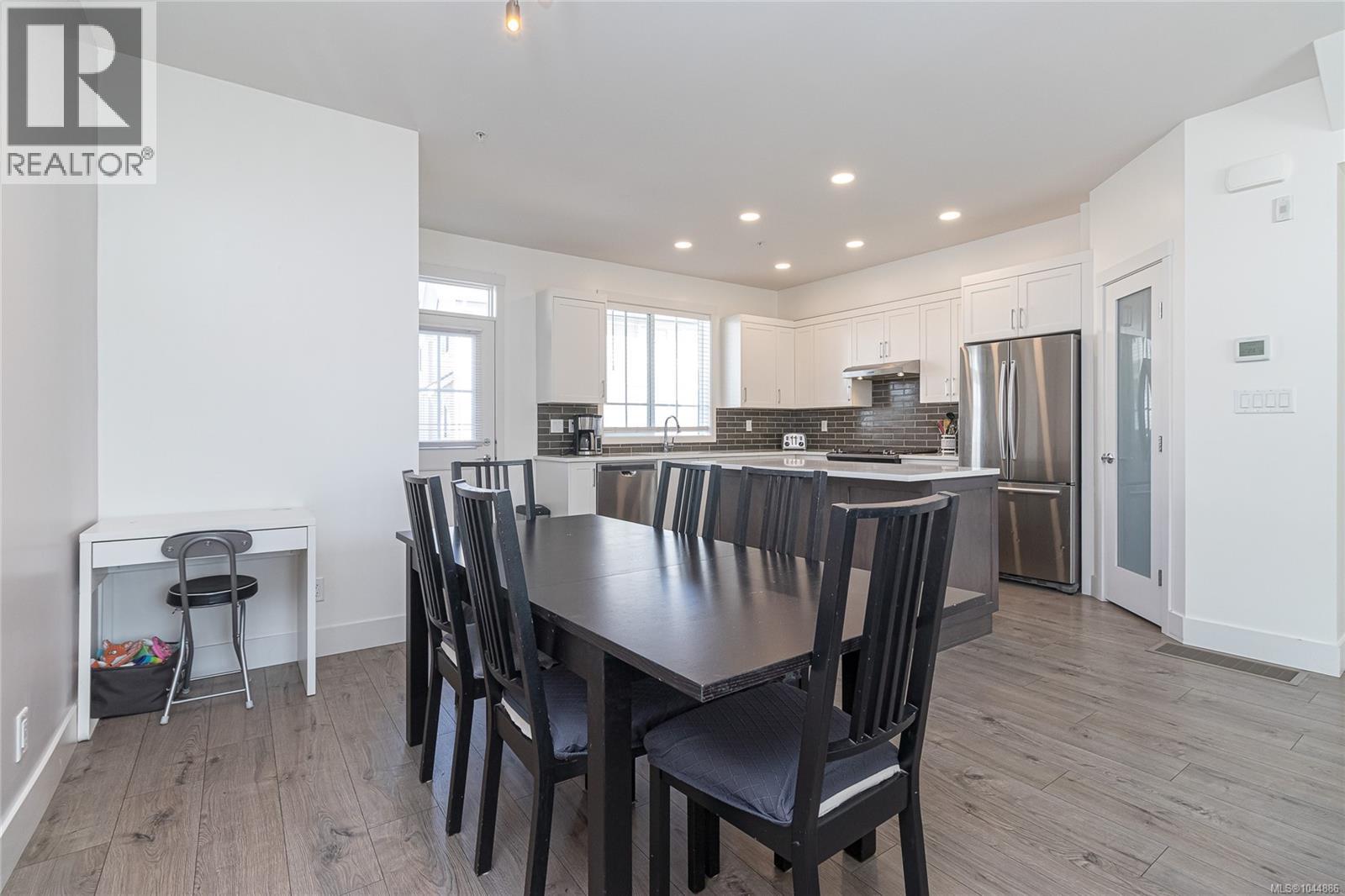50 370 Latoria Blvd, Colwood