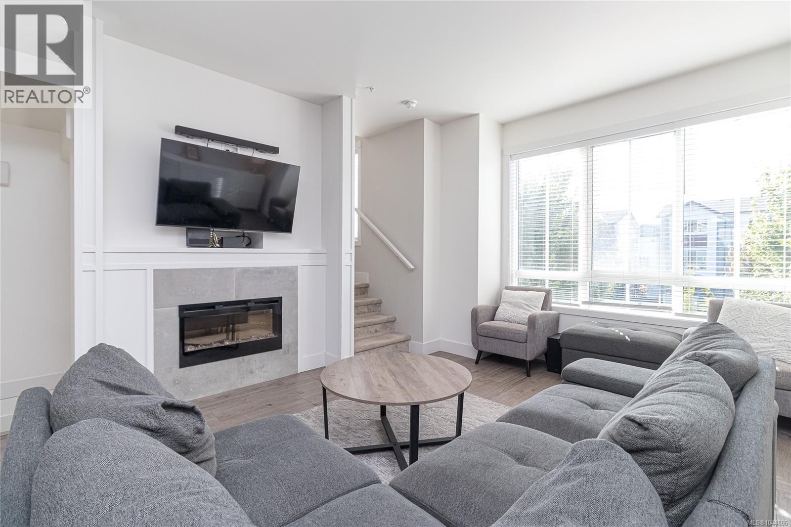 50 370 Latoria Blvd, Colwood