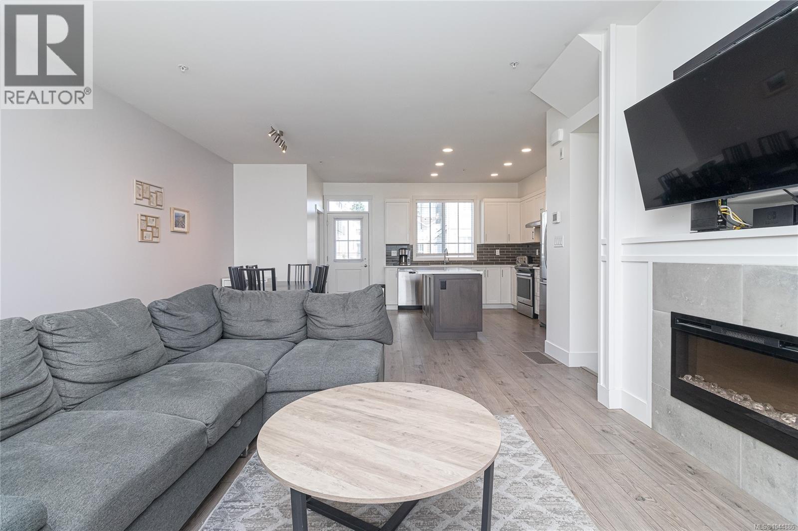 50 370 Latoria Blvd, Colwood