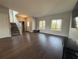 28 Candlelight Drive, La Salle, MB R0G0A2 Photo 9