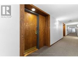 1109 - 80 SANDCASTLE DRIVE — photo 4
