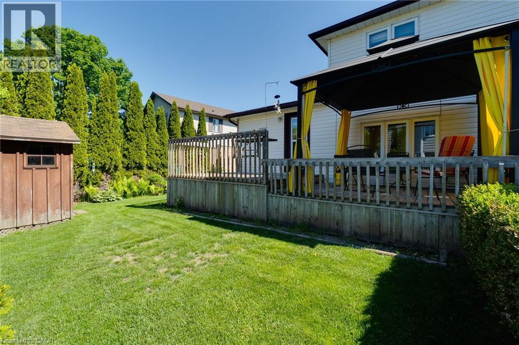 111B MILLER Crescent - 44