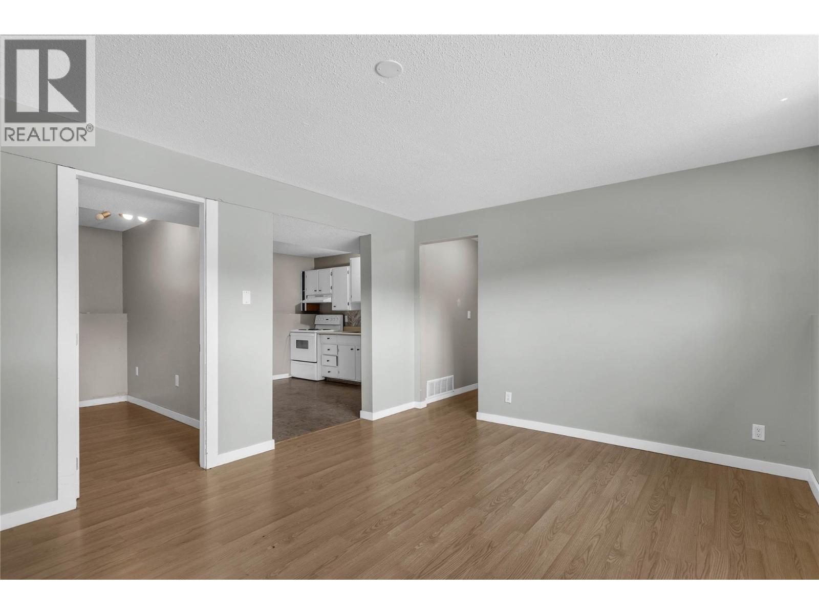 240 Petch Road - 21
