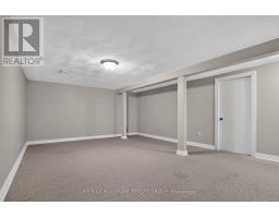 20 Cramer Drive, Ottawa, ON K2H5X5 Photo 32