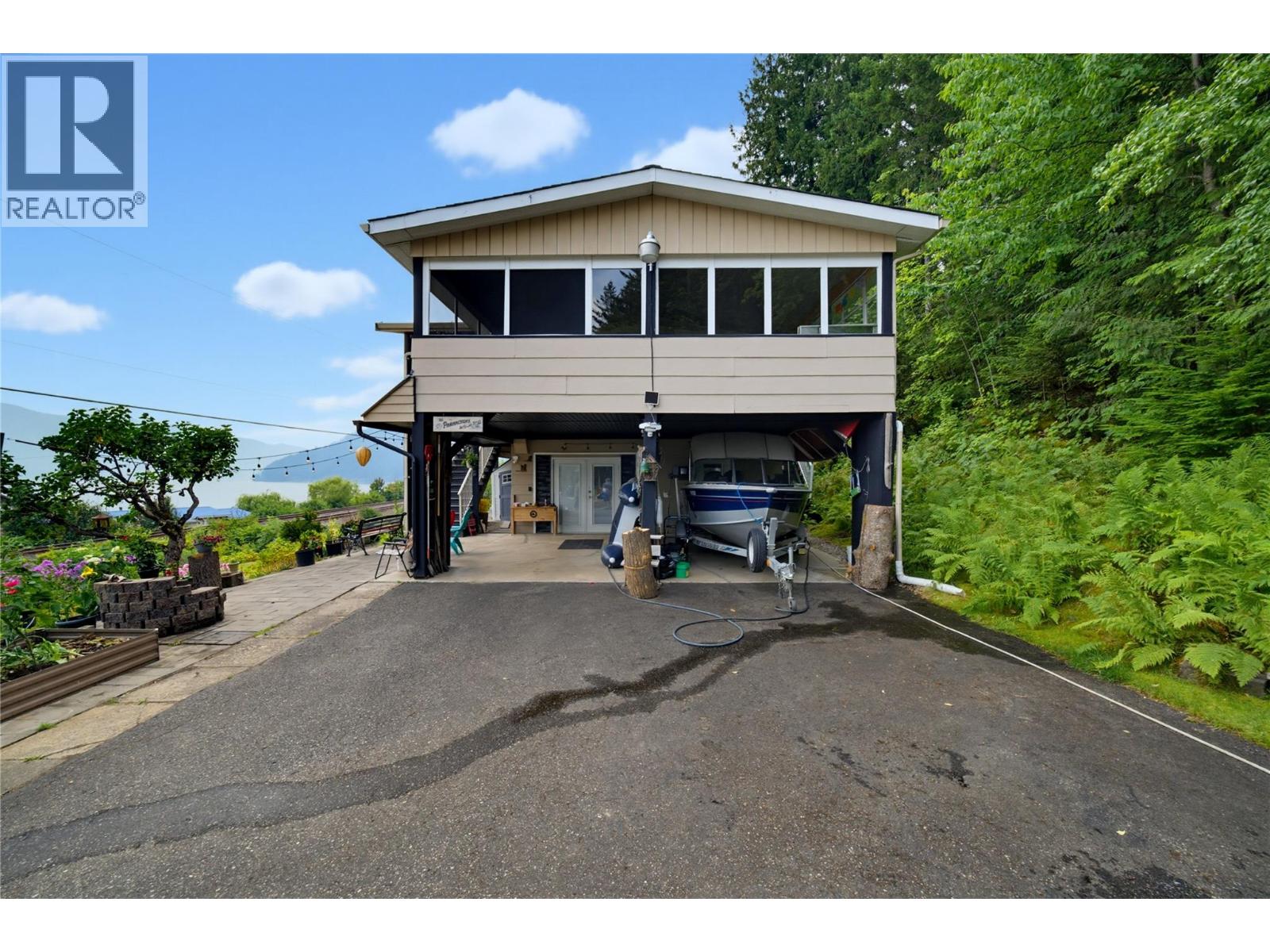 35 1249 Bernie Road, Sicamous