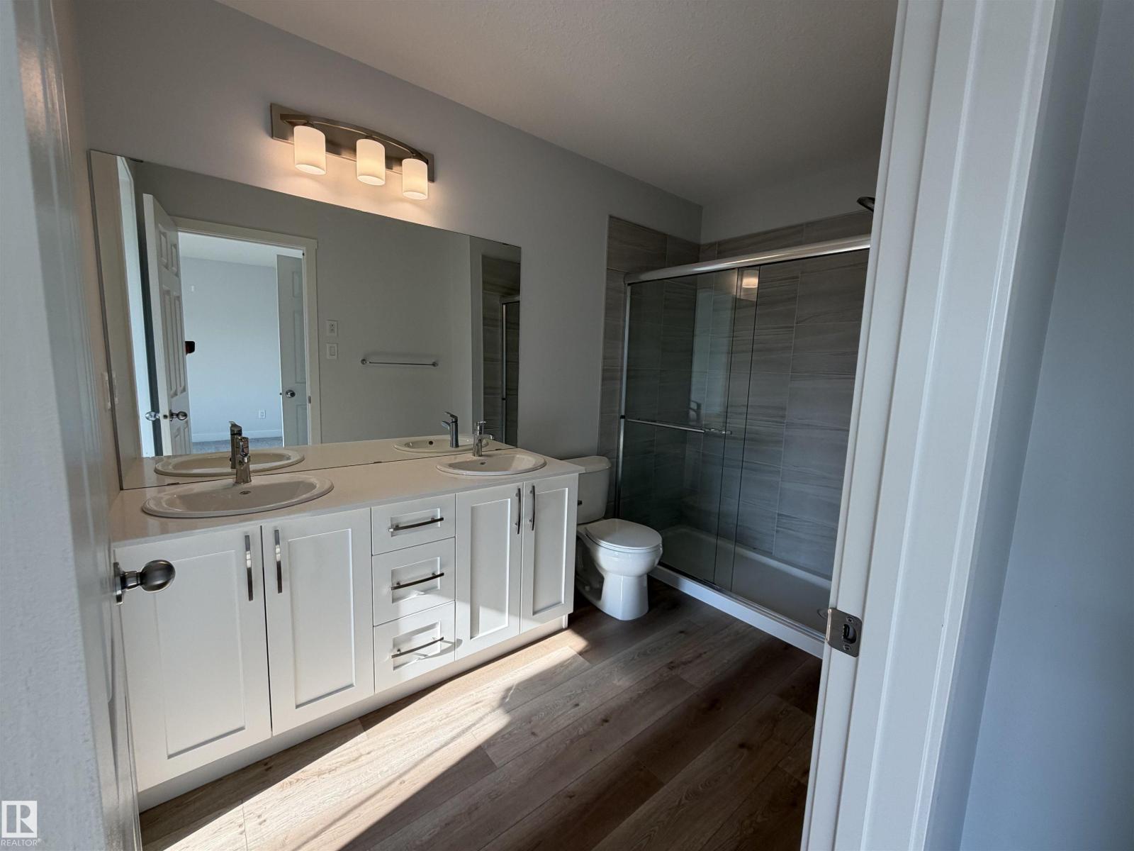 17355 6 ST NE - Image 44