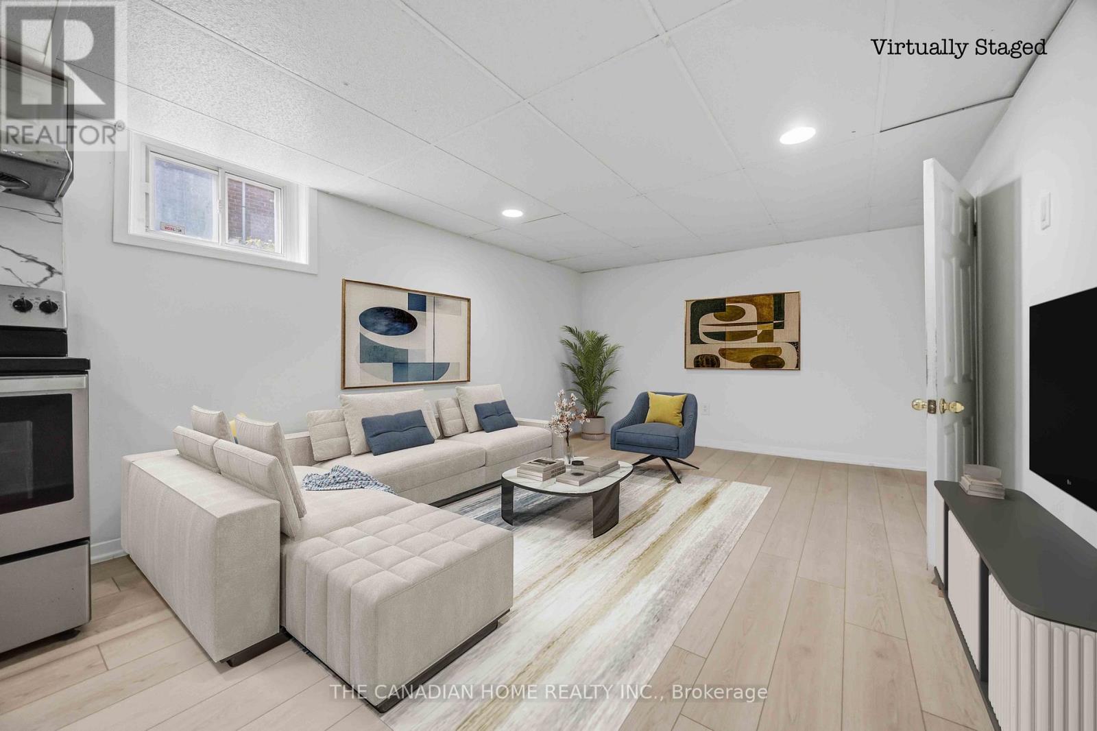 1373 PHARMACY AVENUE - Image 32