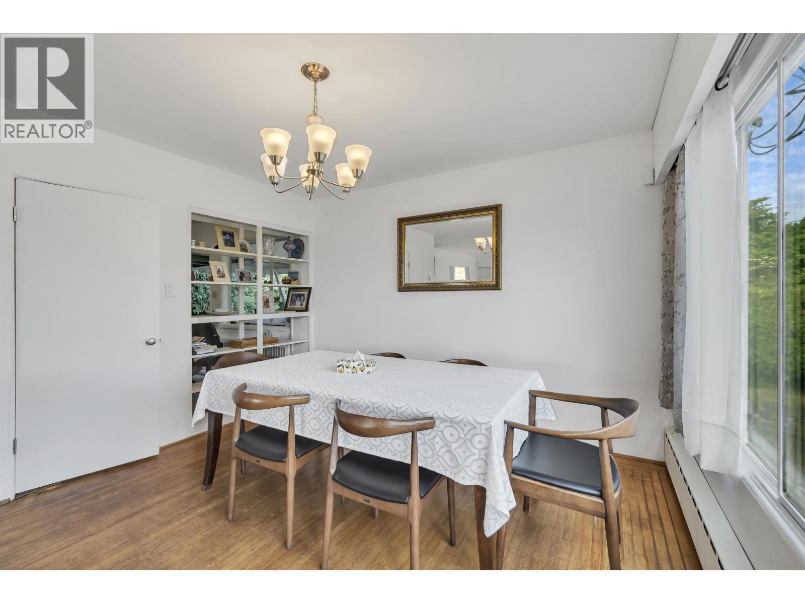 4514 BELLEVUE DRIVE, Vancouver