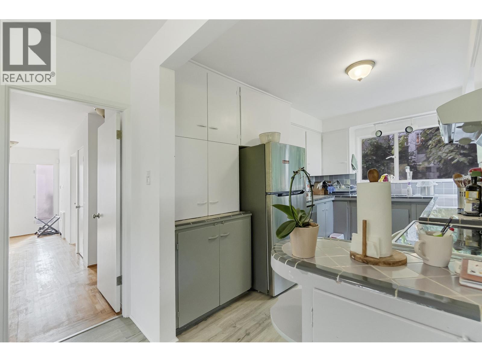 4514 BELLEVUE DRIVE, Vancouver