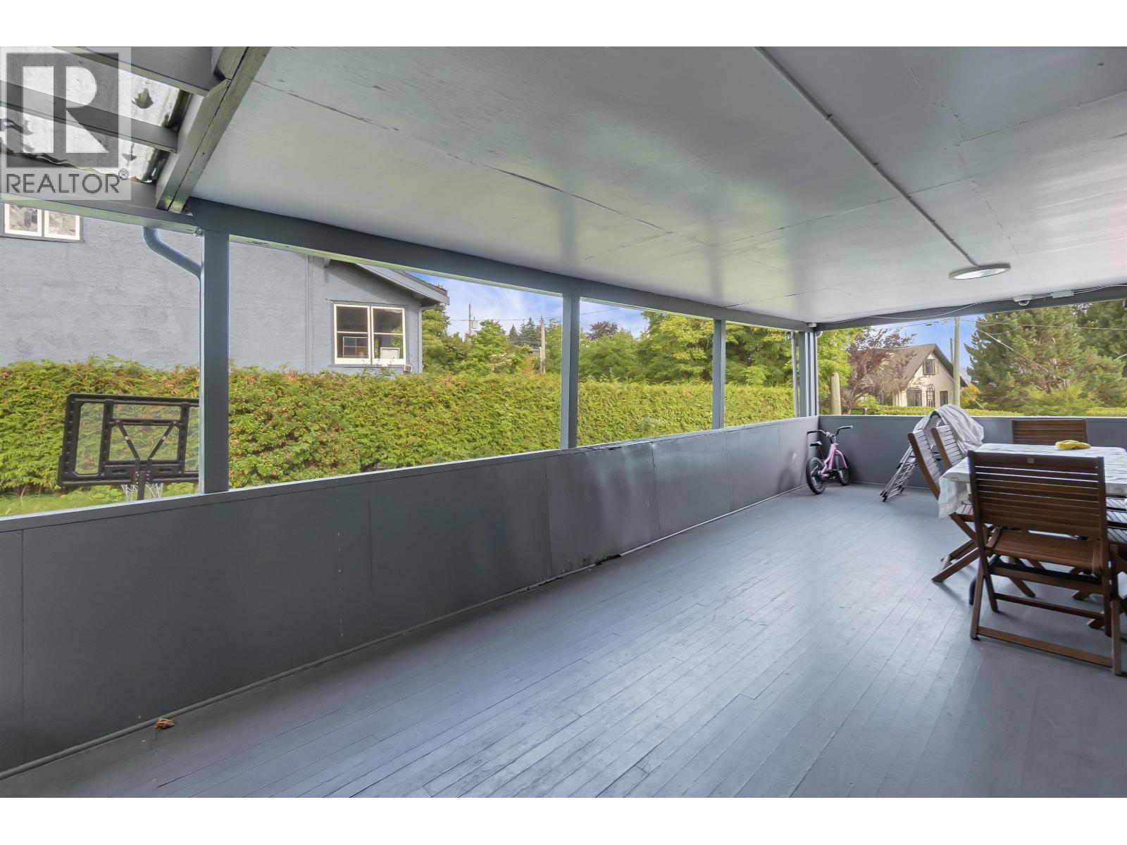 4514 BELLEVUE DRIVE, Vancouver