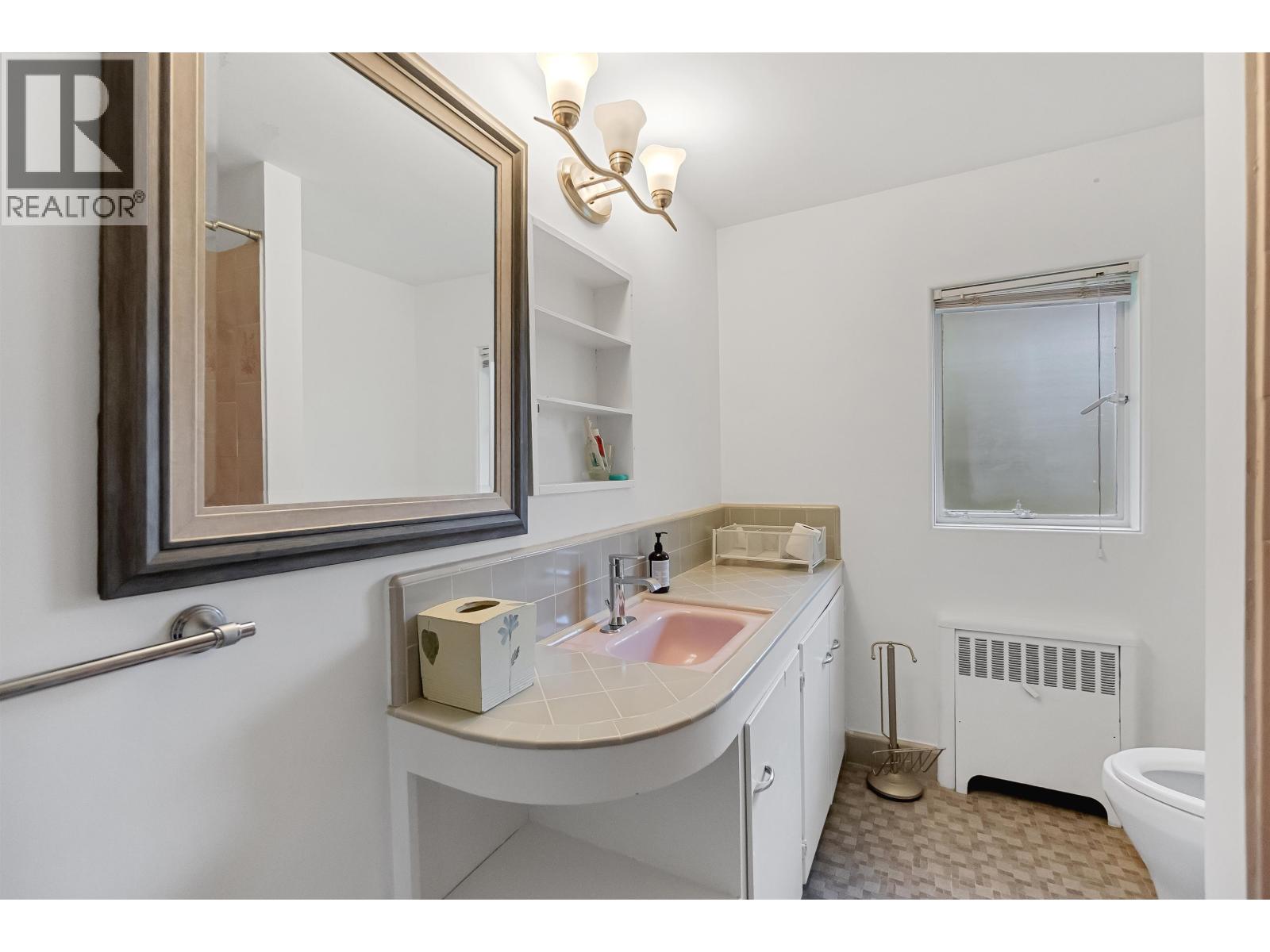 4514 BELLEVUE DRIVE, Vancouver