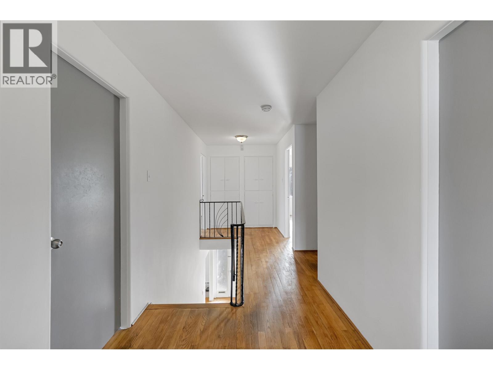 4514 BELLEVUE DRIVE, Vancouver