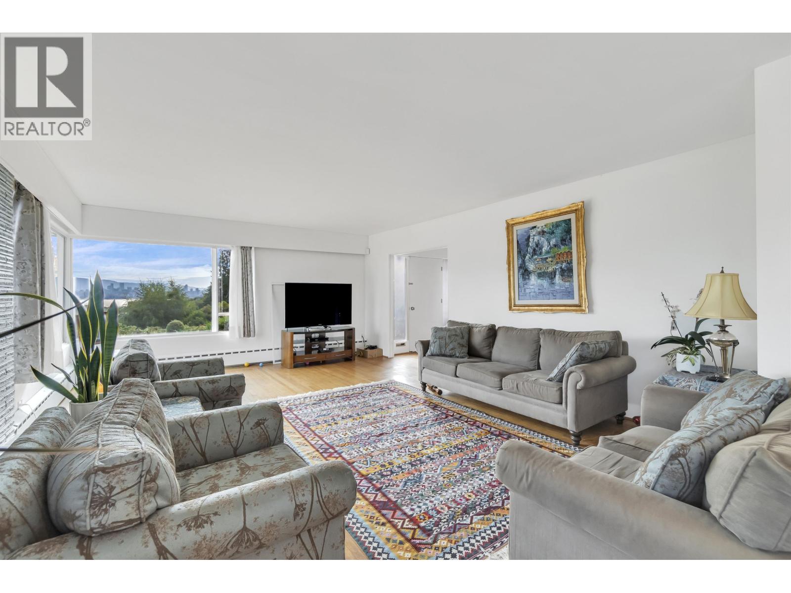 4514 BELLEVUE DRIVE, Vancouver