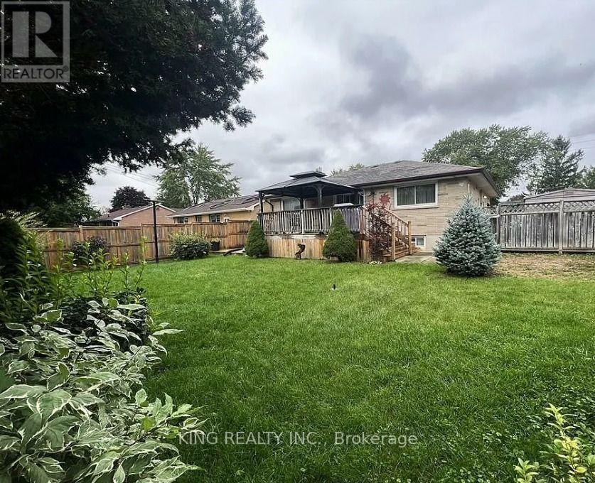 1737 WAVELL STREET - 30
