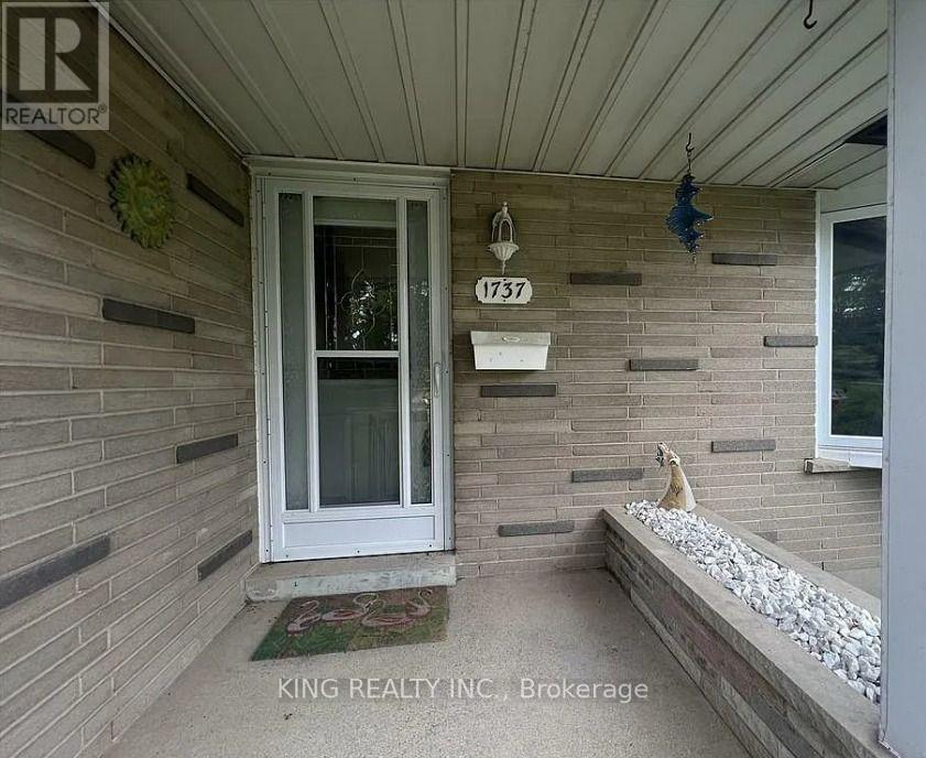 1737 WAVELL STREET - 6
