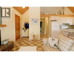 2633 Squilax Anglemont Road Unit# 195, Lee Creek, BC V0E1M5 Photo 10