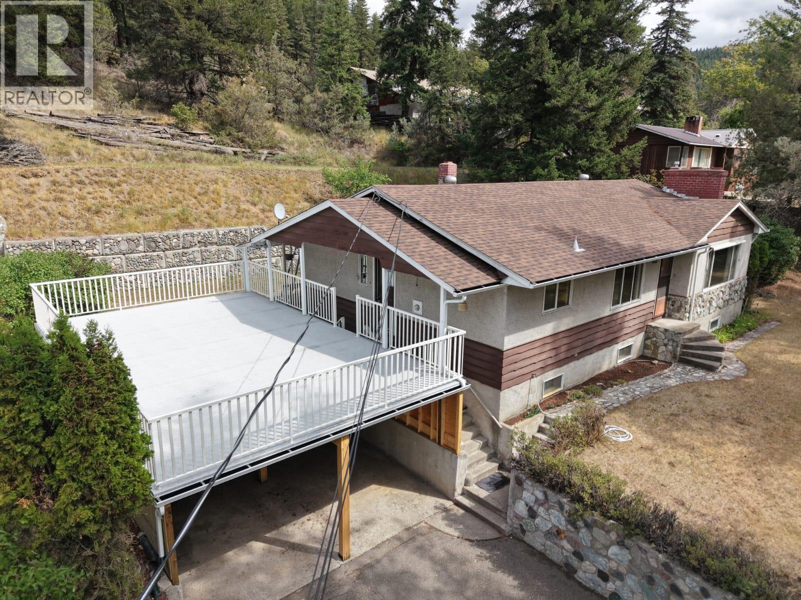 2038 WHITE ROAD, Williams Lake — photo 3