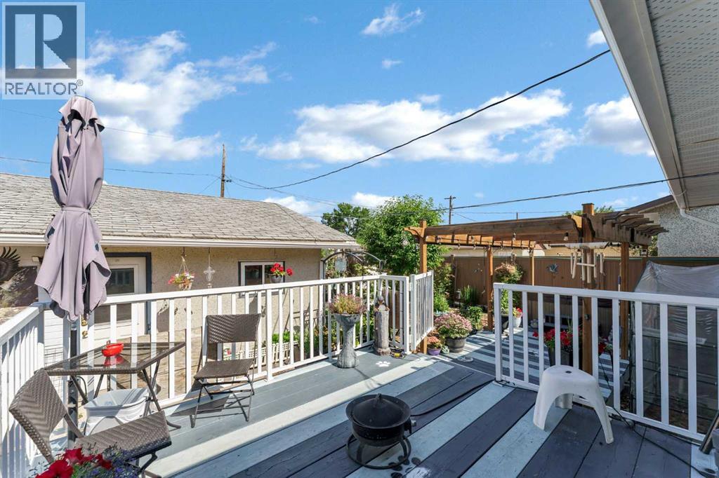 1896 28 Street SE - 32