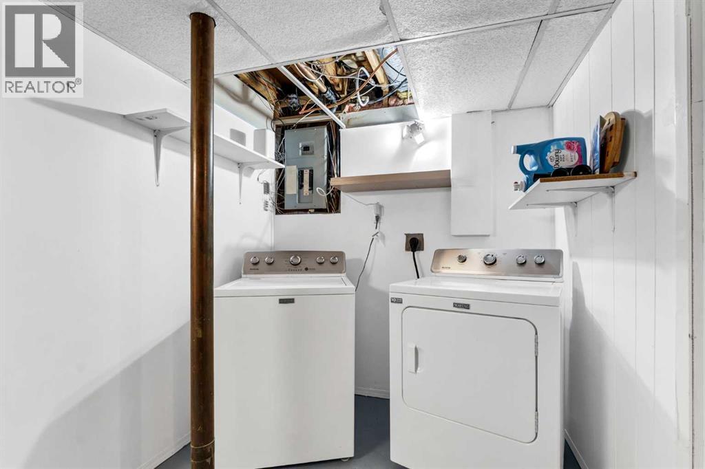 1896 28 Street SE - 29