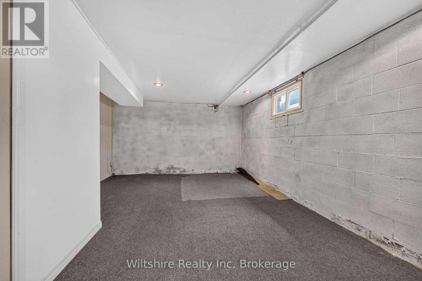 29 JAMES COURT - 15