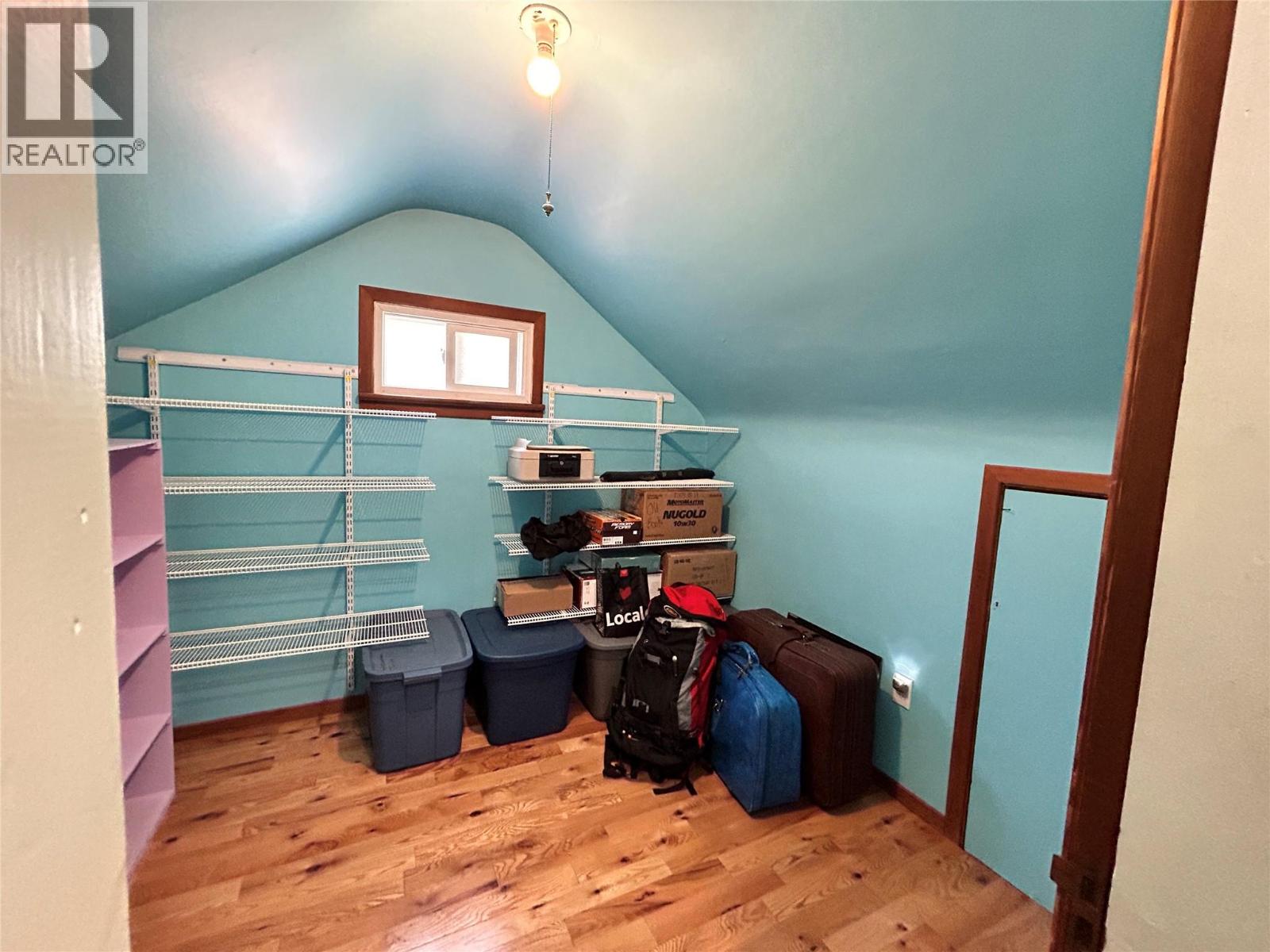 2066 CAUGHLIN Road - Image 33