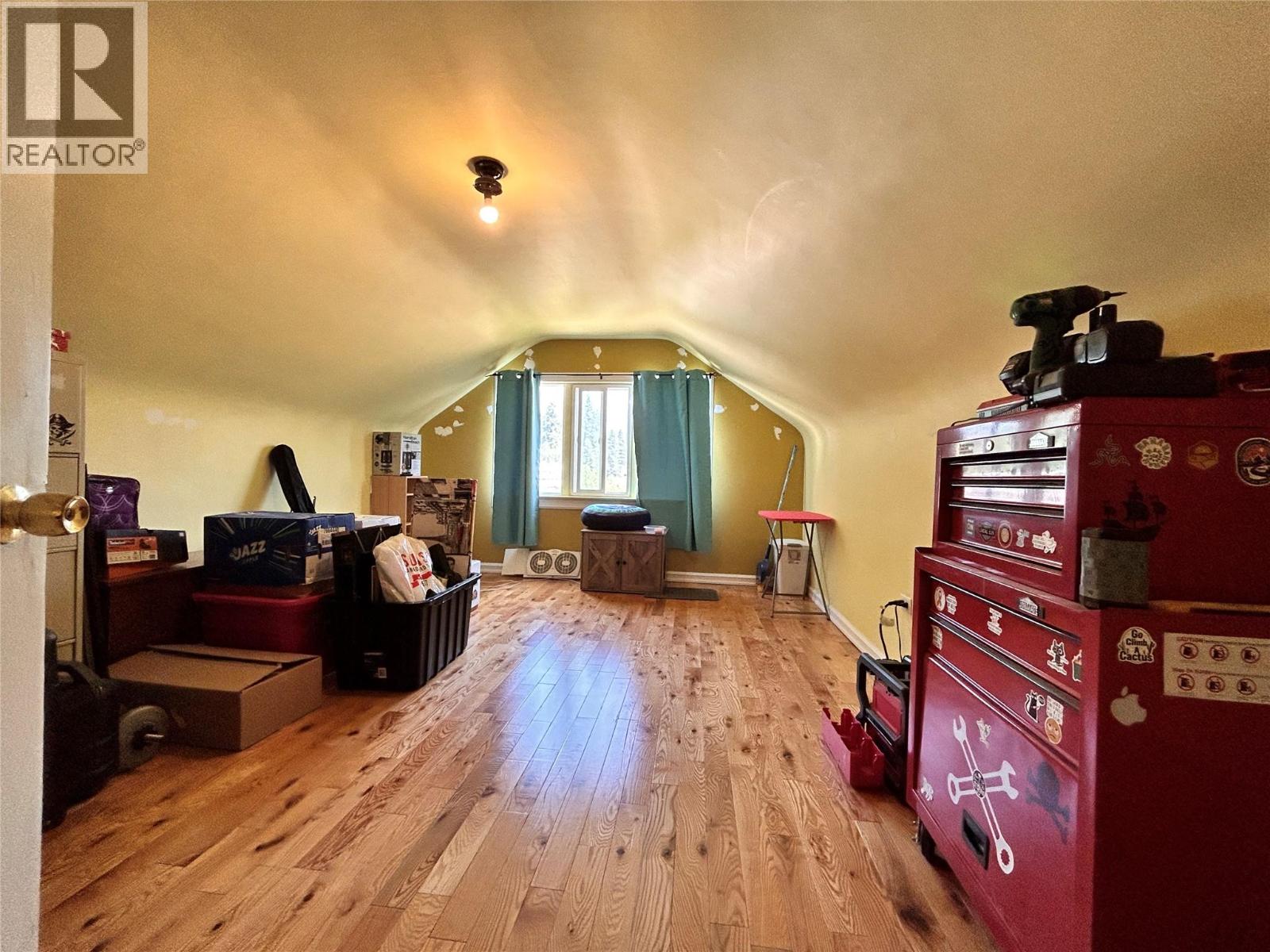 2066 CAUGHLIN Road - Image 38