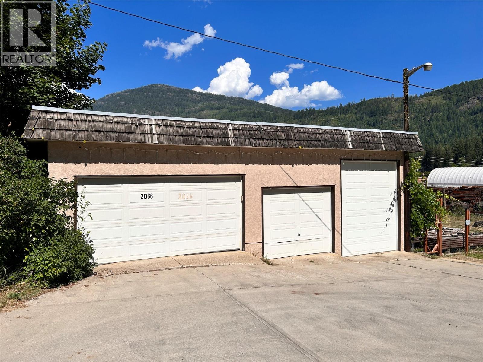 2066 CAUGHLIN Road - 61