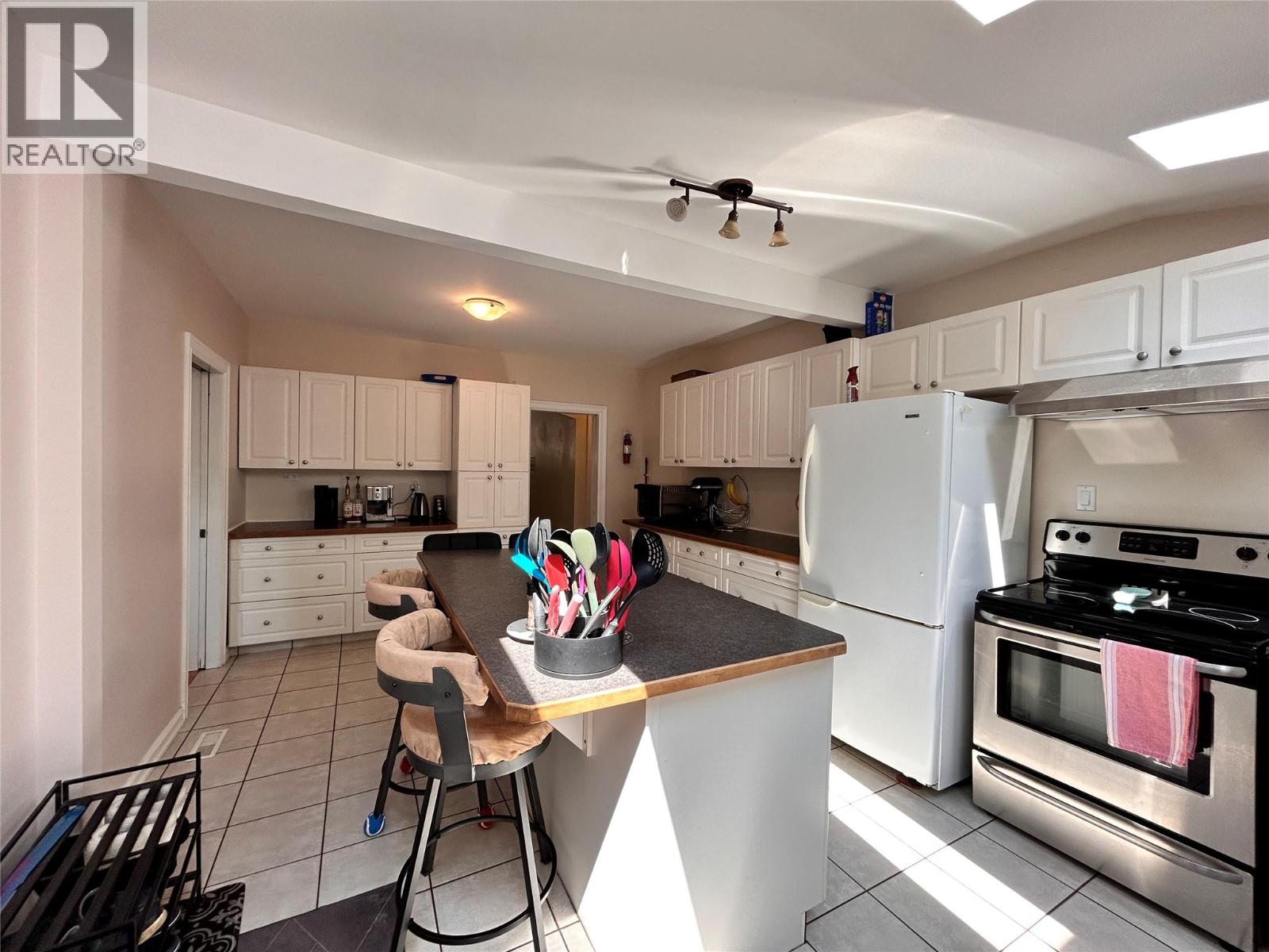 2066 CAUGHLIN Road - 8