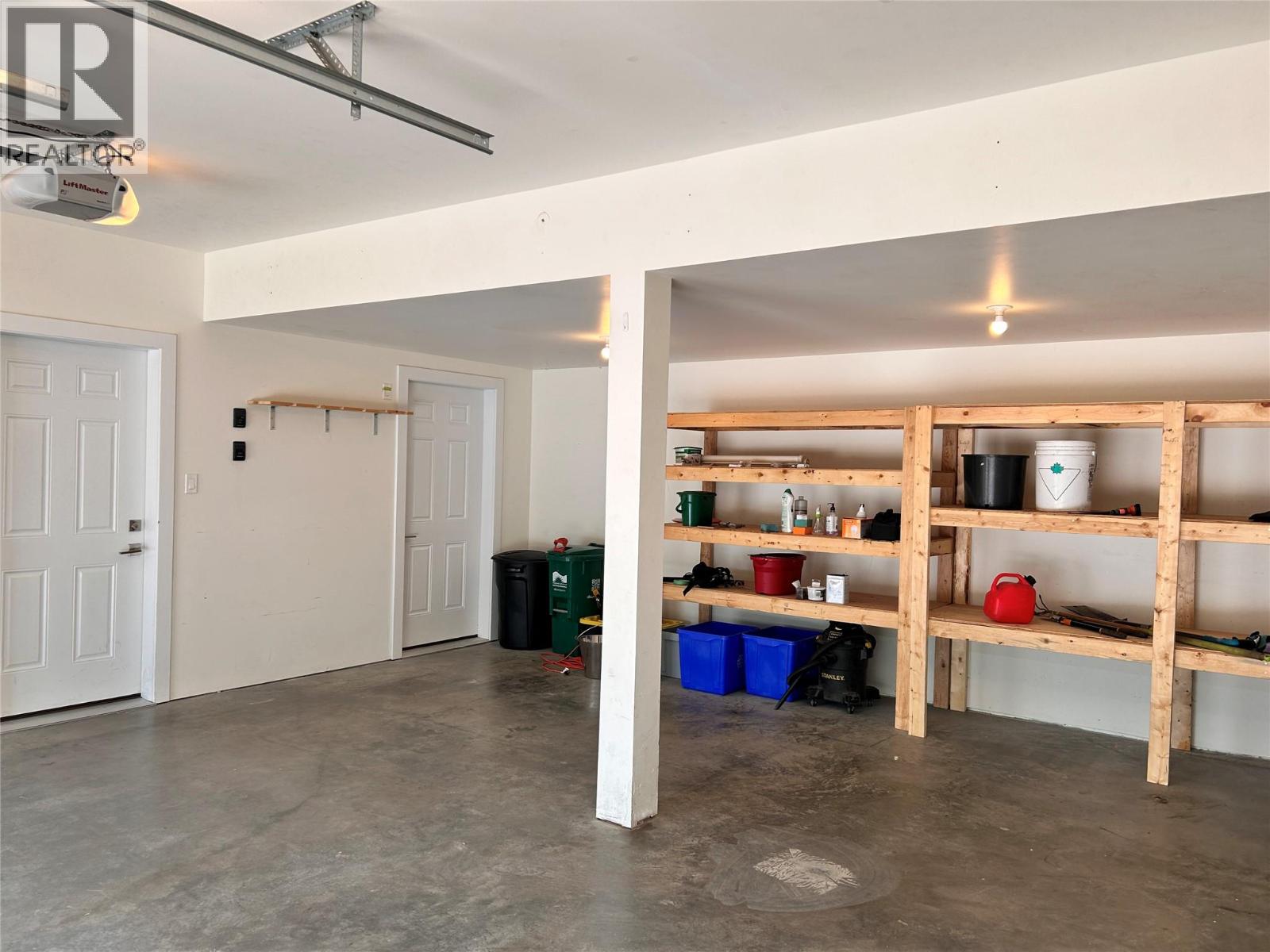 944 Redstone Drive - 23