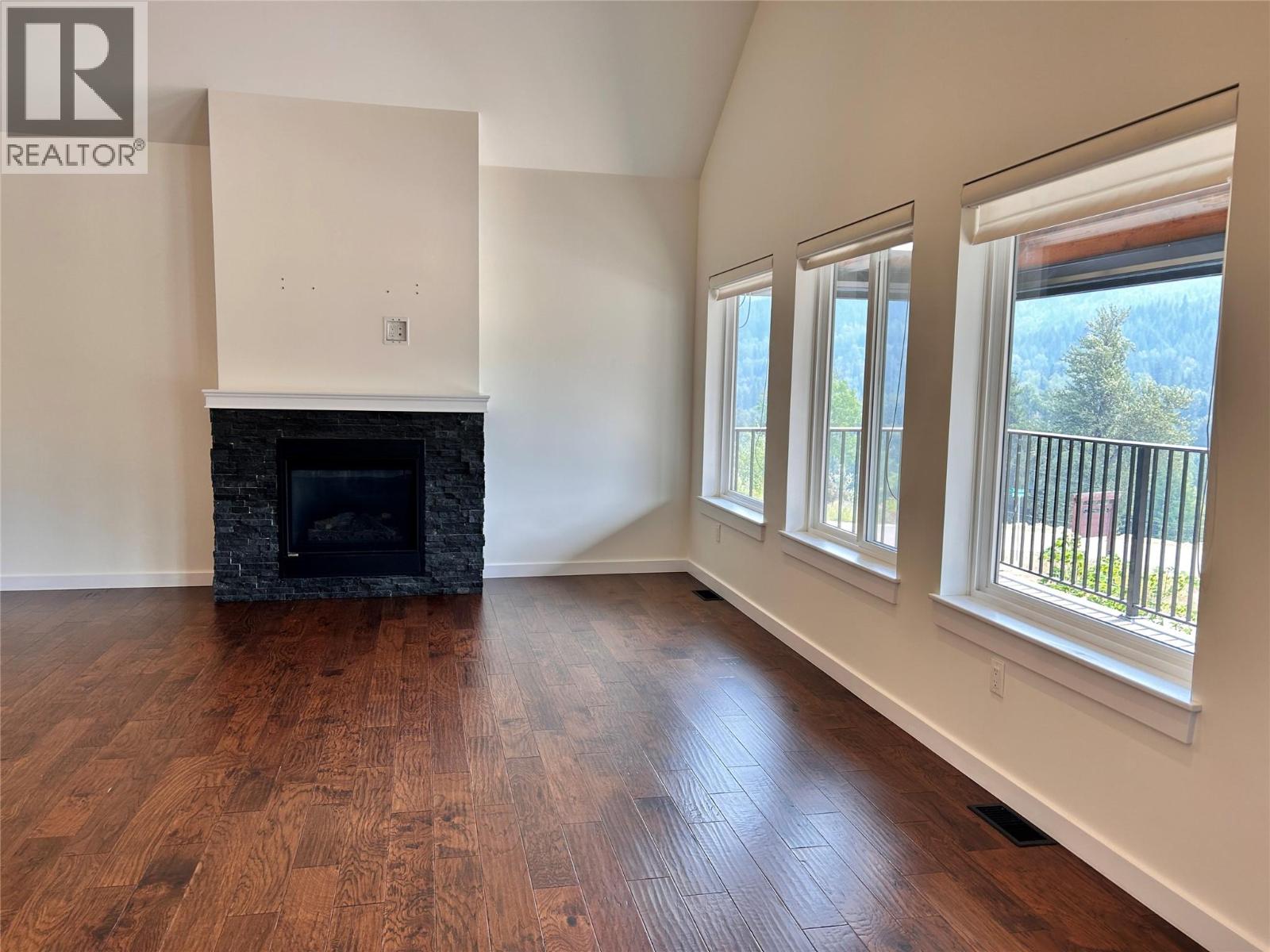 944 Redstone Drive - 30
