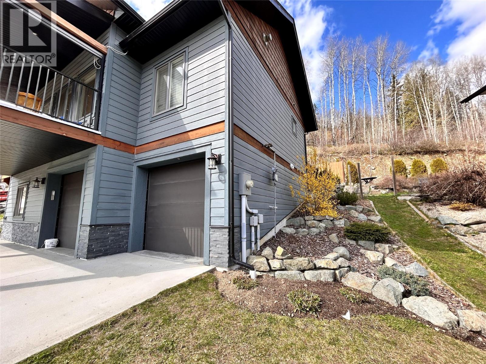 944 Redstone Drive - Image 4