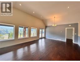 944 Redstone Drive, Rossland, BC V0G1Y0 Photo 28