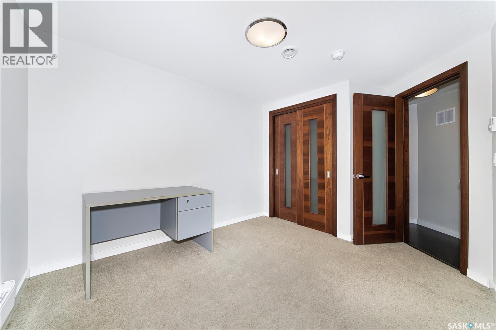 435 Pichler CRESCENT - 20