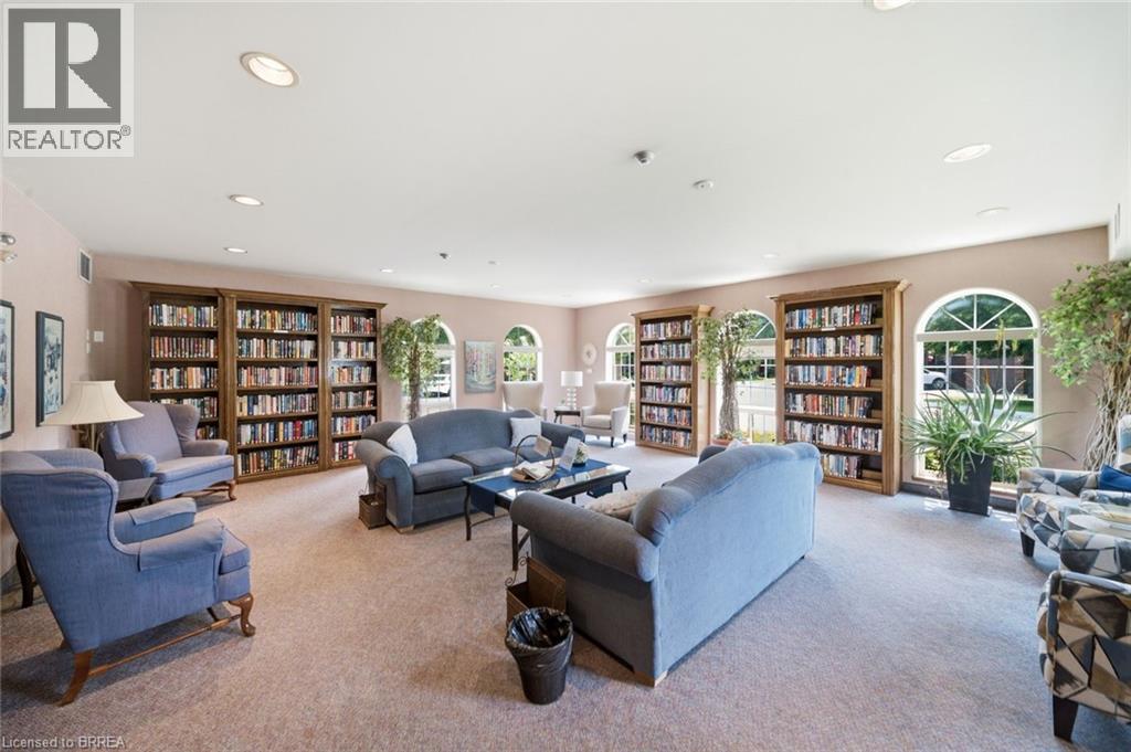 22 RIVEROAKS Drive - Image 39