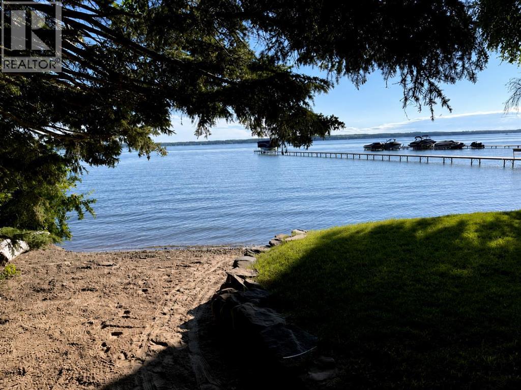 85 Gray Close, Sylvan Lake
