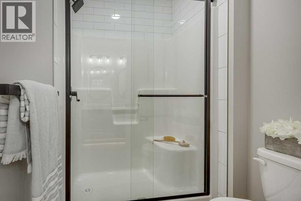 83 Gray Close, Sylvan Lake