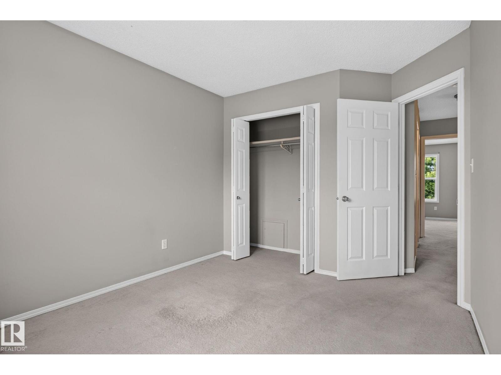 8923 173 AV NW - 41